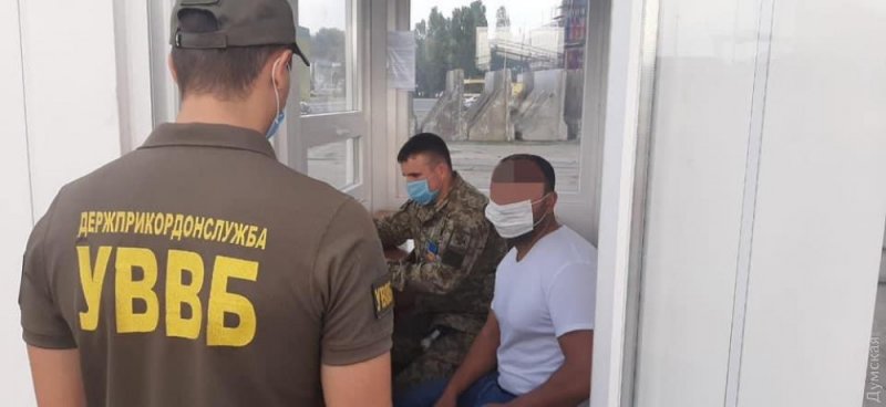 В Одесской области азербайджанец пытался подкупить пограничника, чтобы попасть в Украину из Турции