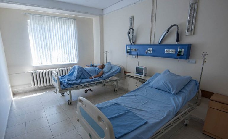 В Украине больницы для больных Covid-19 заполнены на 52,6%