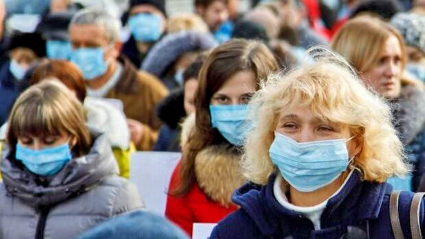 Зеленский подписал закон о штрафах за отсутствие маски в общественных местах