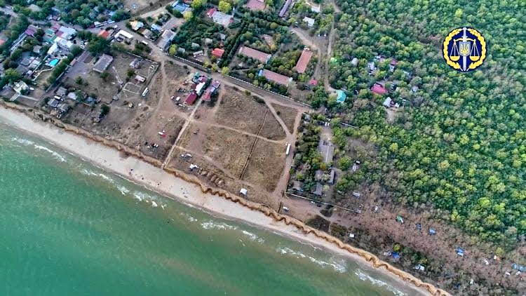 В Одесской области уникальный лес у моря захватил местный бизнесмен