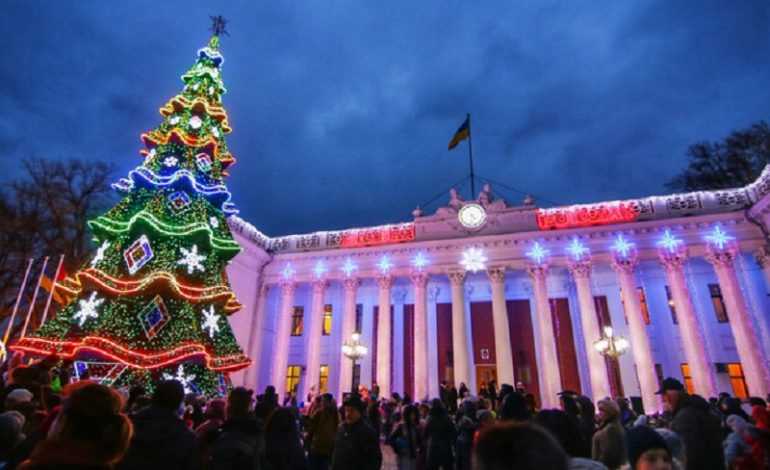 Подготовка к новогодним праздникам: когда в Одессе установят елку