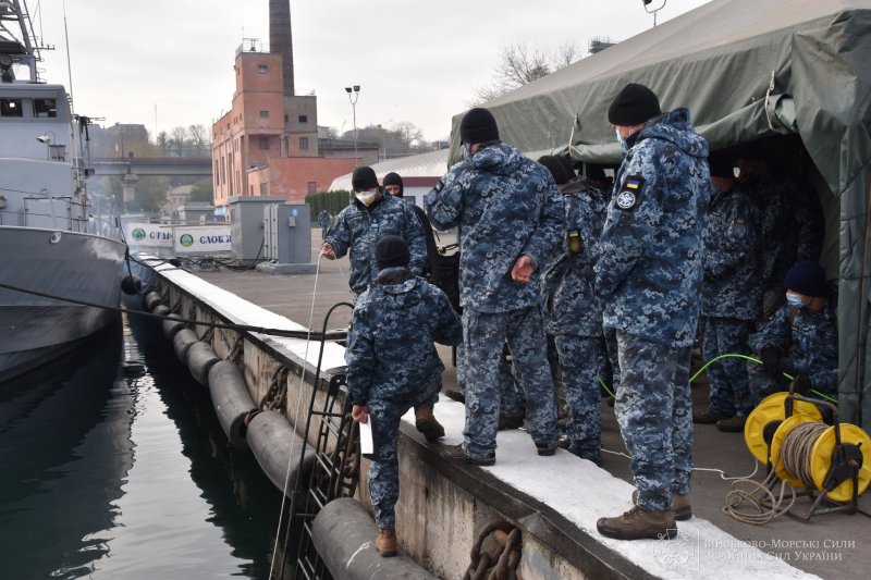 В акватории Одесского порта прошли итоговые в 2020 году учения ВМС (фоторепортаж)