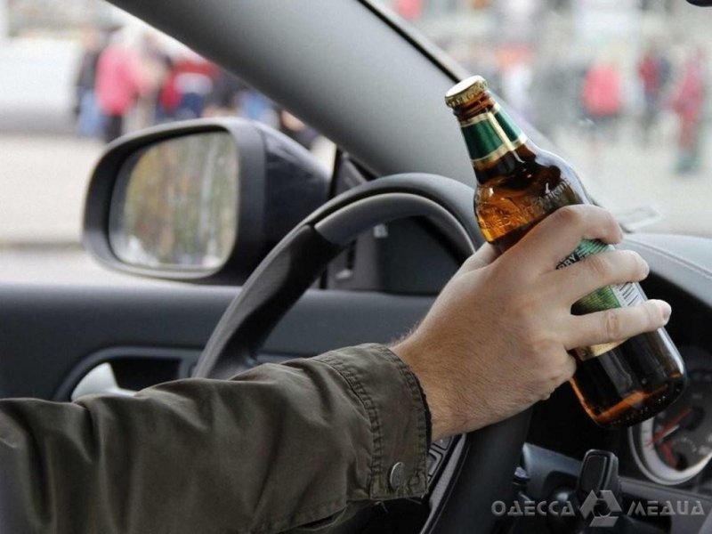 Одесские правоохранители на 33 водителей подшофе составили админпротоколы