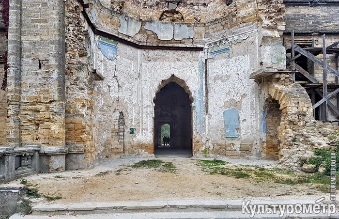 Как сейчас выглядит легендарный замок Курисов под Одессой (фото)