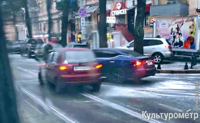 В Одессе начался гололёд: на улицах десятки ДТП