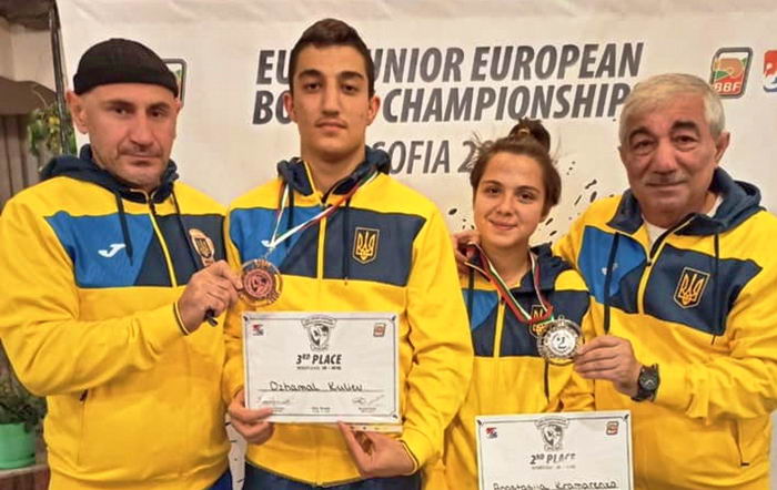 Одесские юниоры завоевали серебро и бронзу на чемпионате Европы по боксу