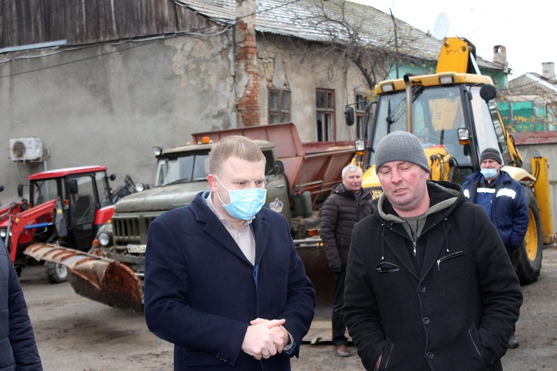 В Белгороде-Днестровском определяли готовность коммунальной техники к зиме