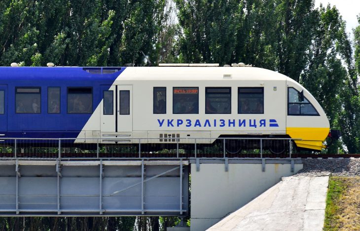 «Укрзалізниця» к новогодним праздникам запустила дополнительные рейсы из Одессы в Черновцы