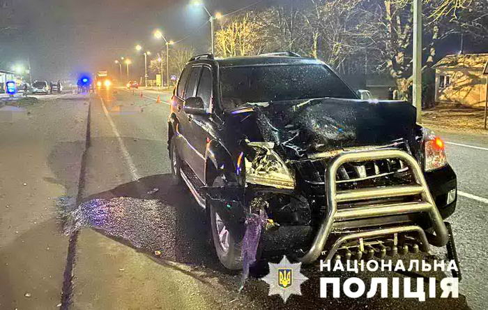 Под Одессой внедорожник Toyota сбил насмерть людей на пешеходном переходе