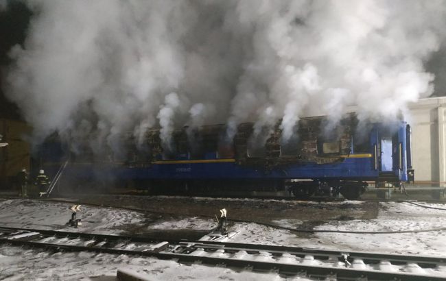 Под Полтавой загорелся вагон поезда, погибли два человека