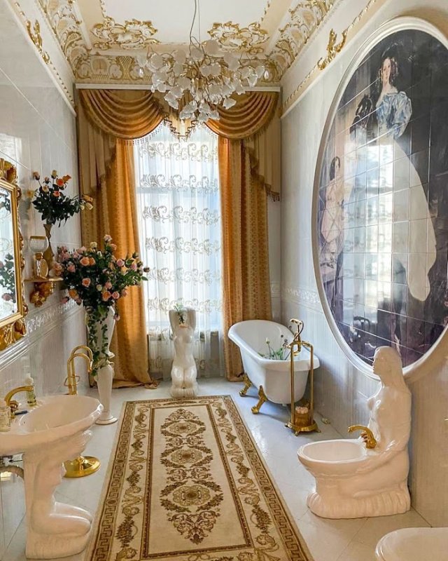 На Дерибасовской продают “королевскую” квартиру за миллион долларов