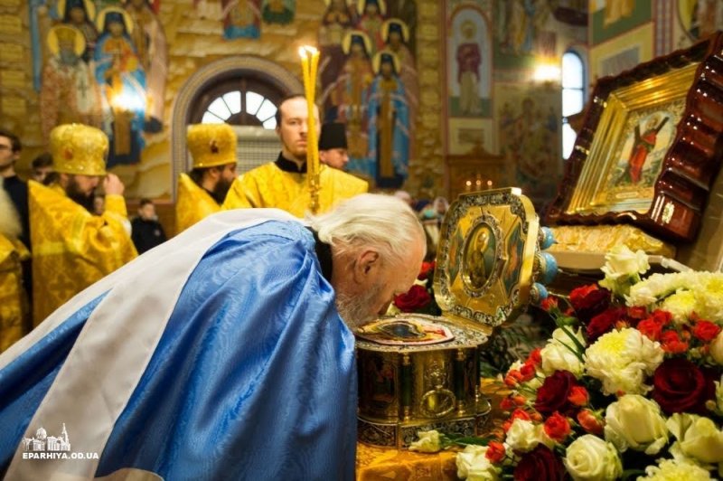 В Одесской епархии не хотят надевать защитные маски (фото)