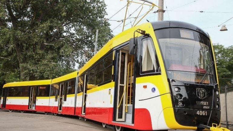В Одессе планируют собирать по два трамвая в месяц и запустить электробус по Балковской