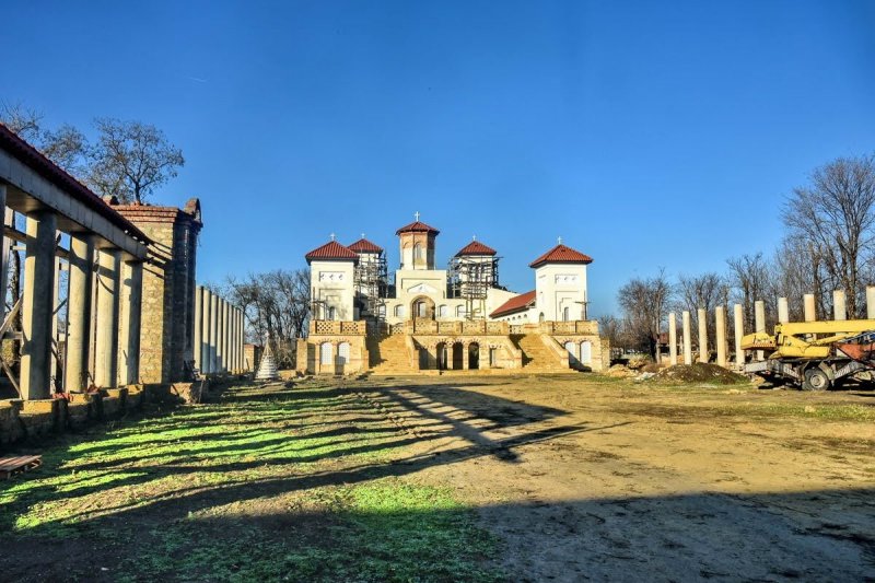 В Одесской области строят огромный храм в Византийском стиле (фото)