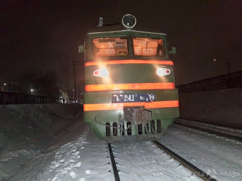 24-летний одессит попал под поезд вблизи станции «Шевченко» (фото)