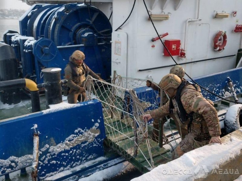 СБУ блокувала схему незаконного переправлення моряків через державний кордон до тимчасово анексованого Криму
