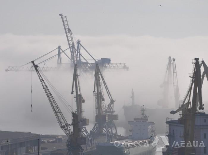 В Одесской области из-за тумана ограничена работа нескольких портов