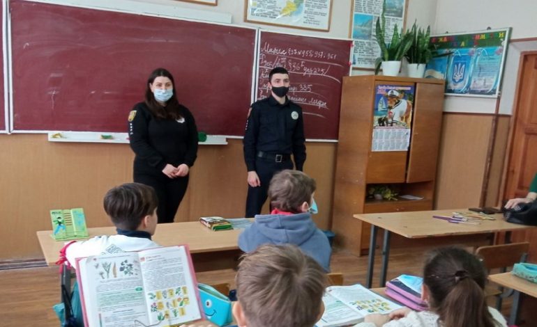 О чём беседовали со школьниками полицейские Белгорода-Днестровского