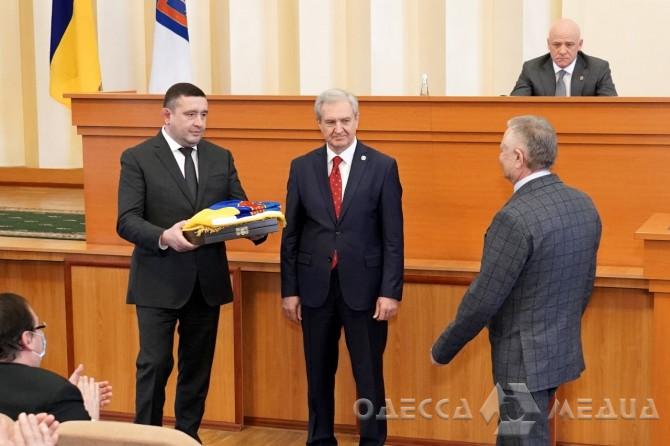 В Одесской ОГА наградили экс-тренера одесского «Черноморца» и ректора университета им. Ушинского (фоторепортаж)