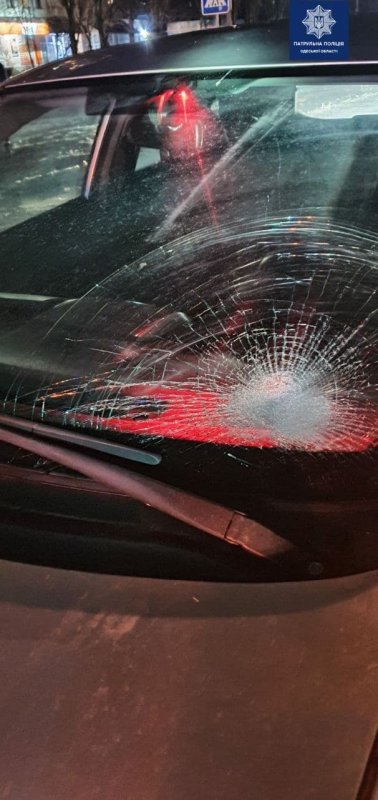 На проспекте Добровольского водитель Toyota совершил наезд на пешехода: пострадавшего доставили в больницу (фото)