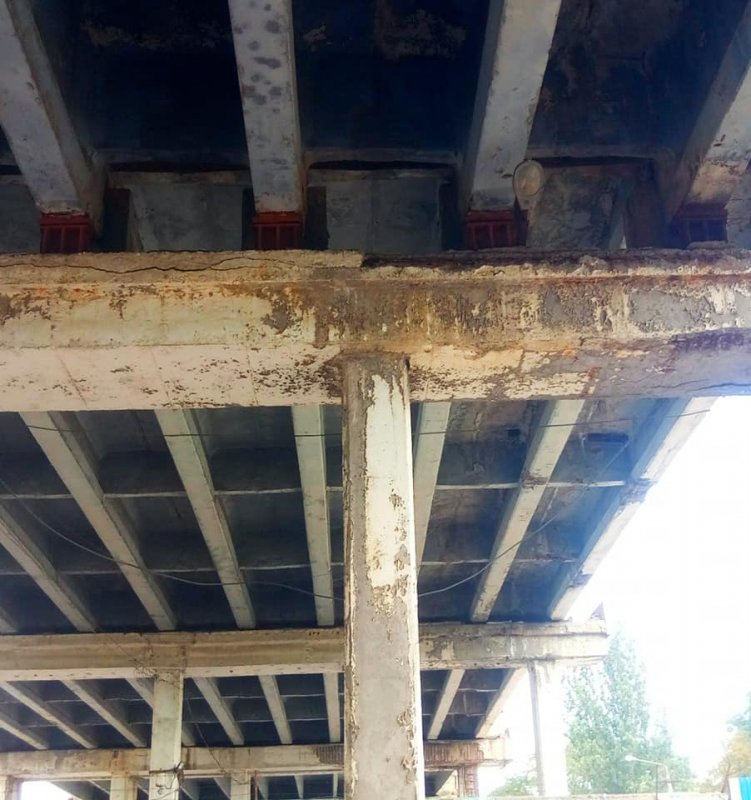 По Ивановскому мосту запретили ездить грузовикам до конца года