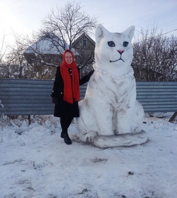 Под Одессой из снега слепили пятиметрового тигра