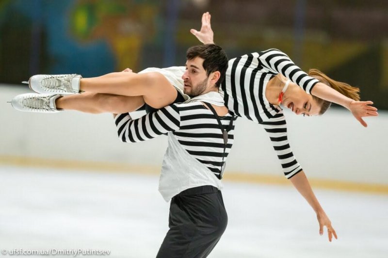В Одессе состоялись международные соревнования по фигурному катанию (фото, видео)