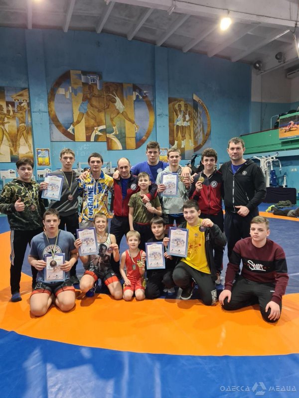 Борцы из Одесской области стали победителями зонального чемпионата Украины среди юношей и кадетов