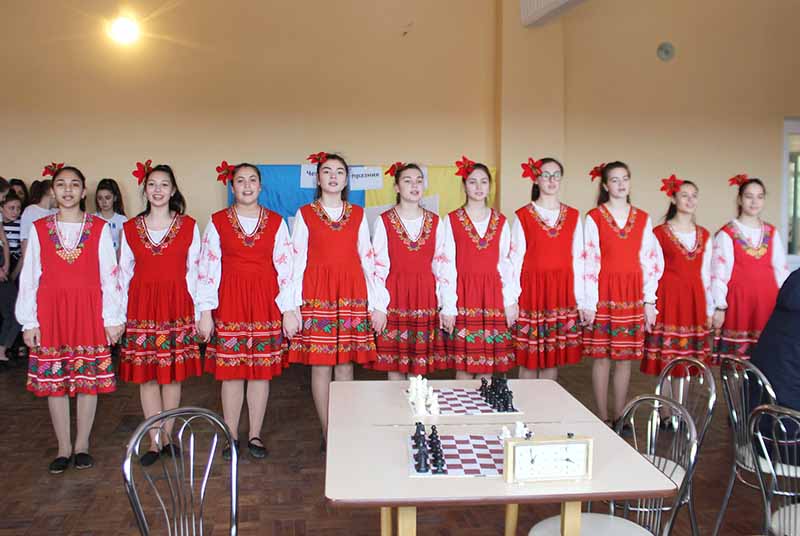 В Калчева соревновались шахматисты и теннисисты
