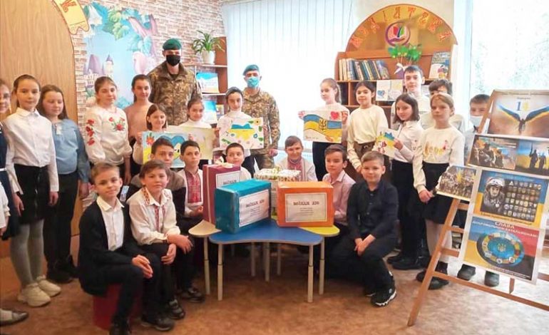 В Болградском УВК отметили День украинского добровольца