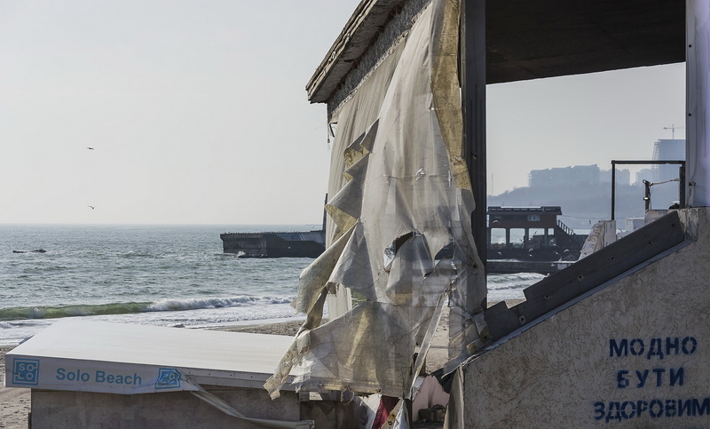 «Плохой Ланжерон»: как одесский пляж готовится к сезону (фото)