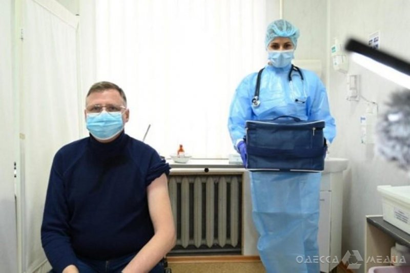 Десятки одесских врачей отказываются от вакцинации
