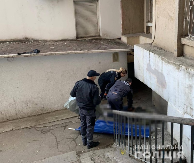 Уроженец Арцизского района выпрыгнул из окна многоэтажки в Одессе — парень погиб