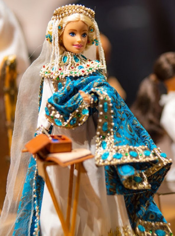 В Одессе переодели кукол Барби в известных украинок (фото)