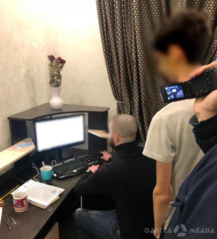 Взломал 15 млн аккаунтов: киберполиция задержала хакера из Одессы