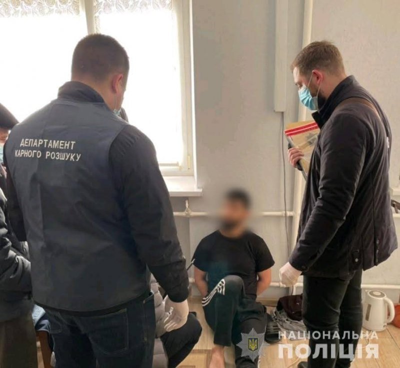 В Одессе выкрали 20-летнего парня и требовал за него 1 миллион долларов