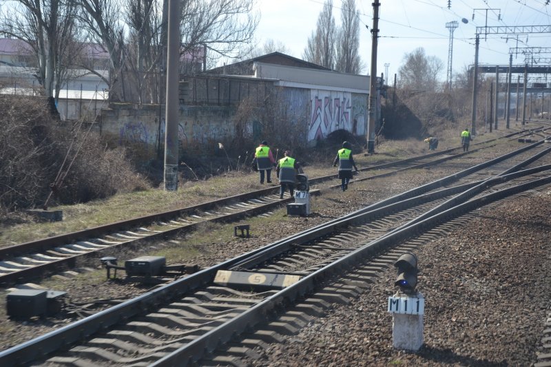 В Одессе проверили все железнодорожные въезды в город (фоторепортаж)