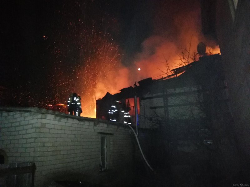 В Одессе за прошедшую ночь случились два пожара в частных домах