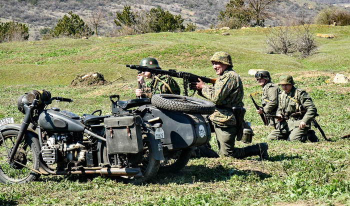 Под Одессой устроили масштабную военную реконструкцию боя 1944 года