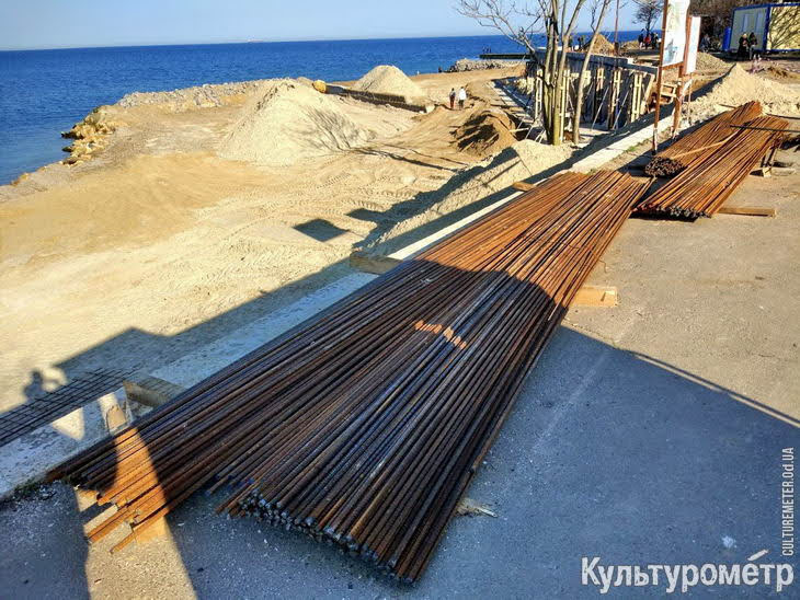 В Одессе откроется новый пляж – для инвалидов и с платными лежаками