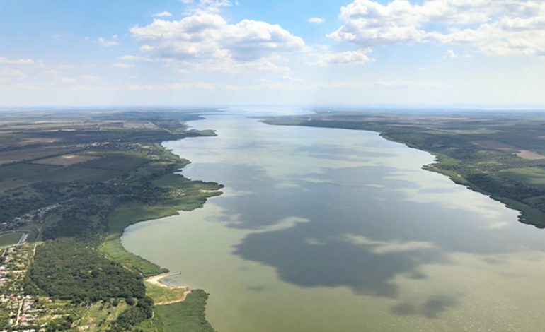 Одесский облсовет требует добиться от Молдовы прекращения загрязнения бассейна озера Ялпуг