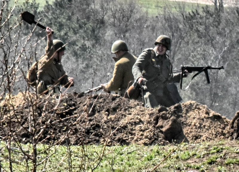 Под Одессой устроили масштабную военную реконструкцию боя 1944 года