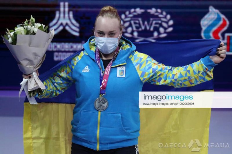 Тяжелоатлетка из Одесской области завоевала три медали на чемпионате Европы в Москве (фото)
