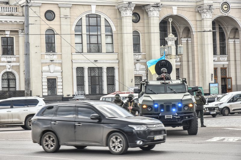 В Одессе проходят учения Национальной гвардии: в городе замечены БТРы (фоторепортаж)