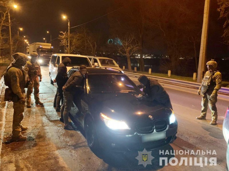 В Николаеве задержали квартирных воров из Одесской области (фото, видео)