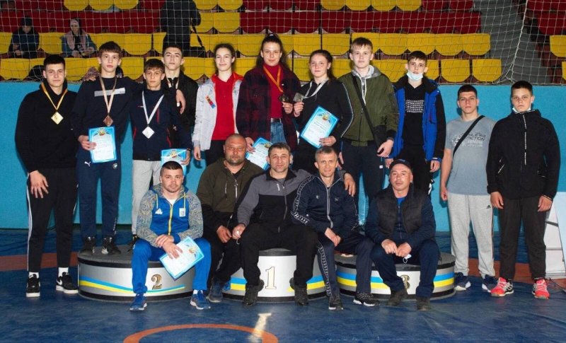 Юные одесситы успешно выступили на чемпионате Украины по вольной борьбе (фото)
