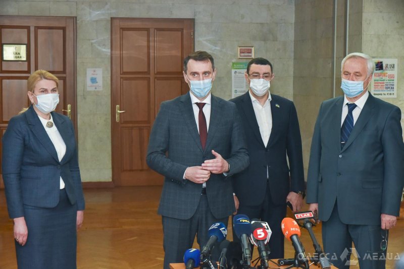 Главный санврач Украины рассказал о посещении одесских центров вакцинирования от COVID-19 (фоторепортаж)