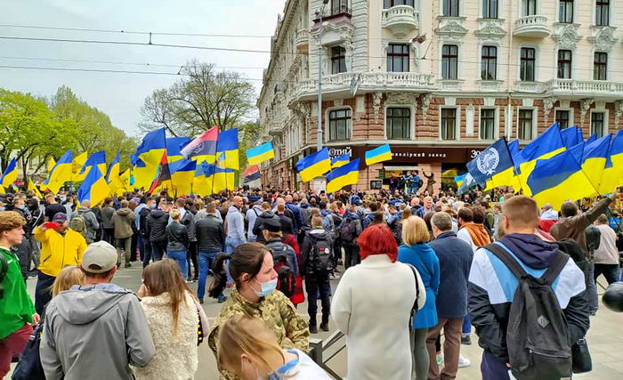 Марш защитников Одессы состоялся в центре города (фото)