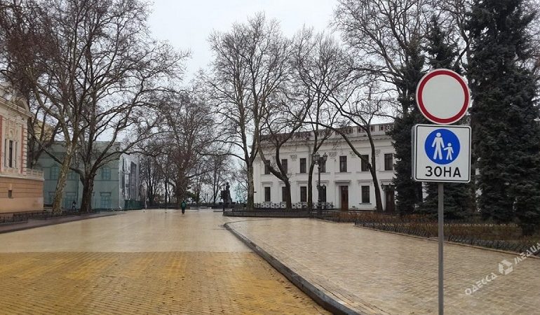Исторический центр Одессы предлагают закрыть для автомобилей в выходные (схема)