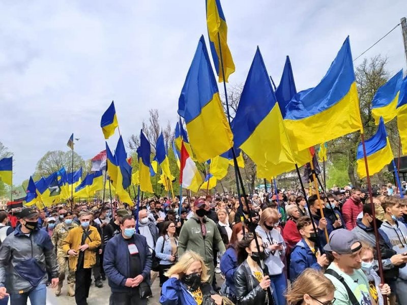 Марш защитников Одессы состоялся в центре города (фото)